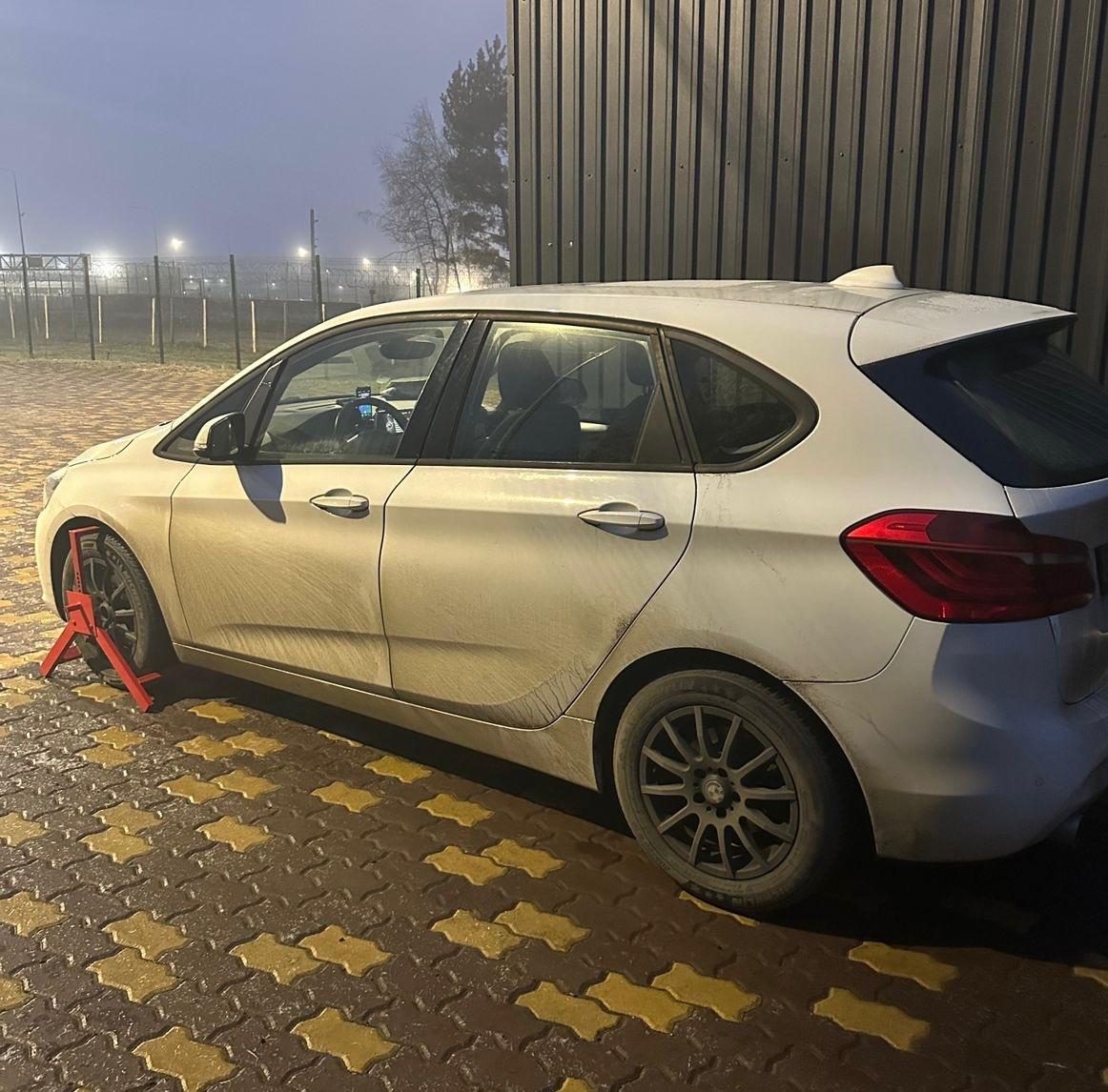 У ПП “Краківець” виявили авто, яке з 2018 року перебувало у міжнародному розшуку