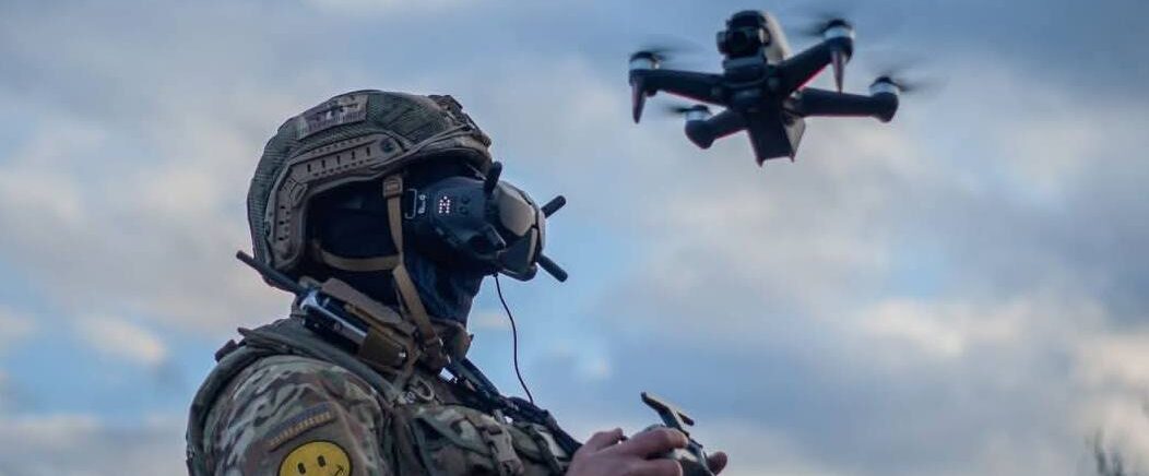 Втрати ворога: учора оборонці знищили майже дві тисячі російських вояків