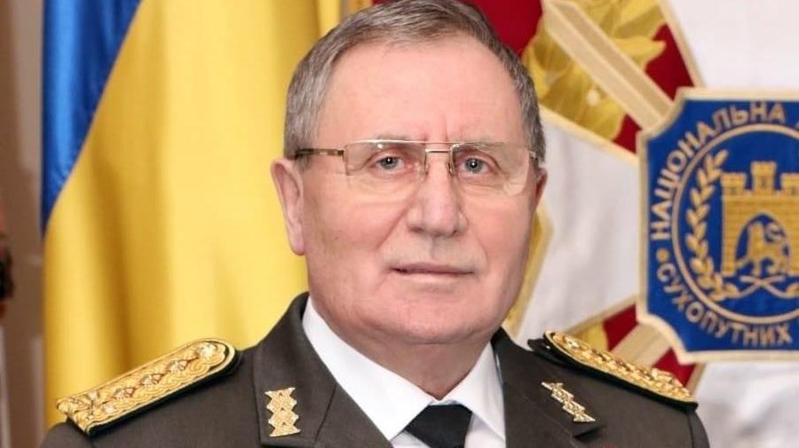 Міноборони звільнило начальника Національної академії сухопутних військ Павла Ткачука