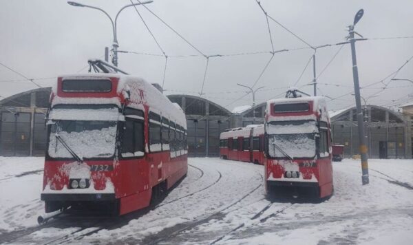 Львів отримав ще два трамваї з Берна