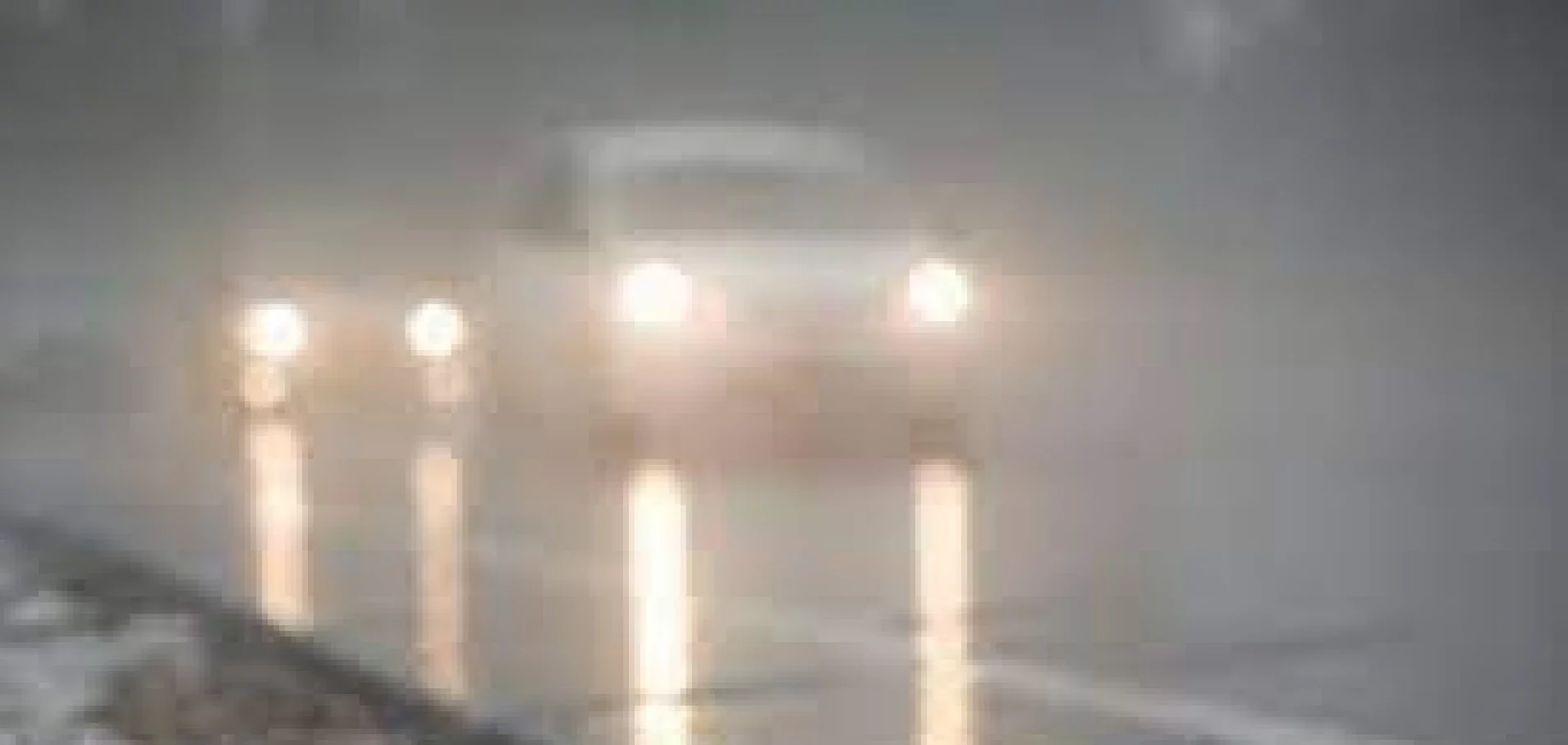 Жителів Львівщини попереджають про сильний туман і ожеледицю