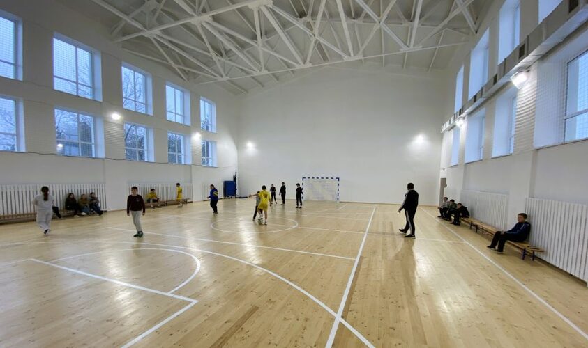 У Винниках відкрили перший спортивний зал для школи №47