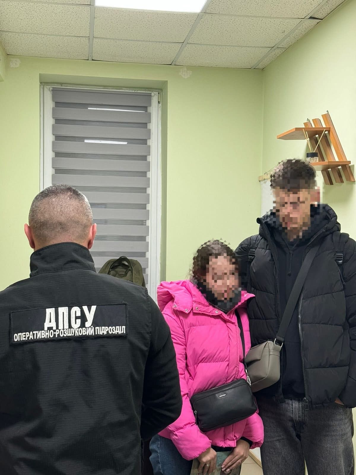 3-4 тисяч доларів та відпочинок в Туреччині: на кордоні з Польщею викрили псевдоподружжя