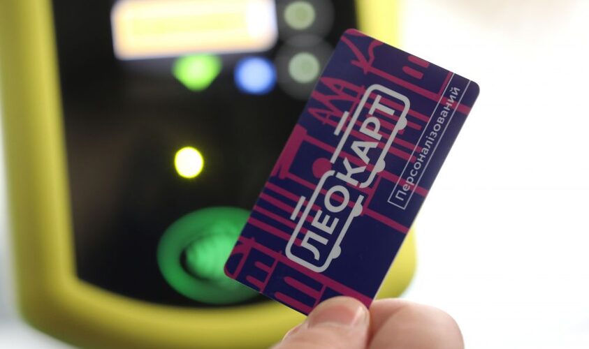 У Львові пенсіонерка через суд скасувала обмеження безоплатних поїздок у громадському транспорті