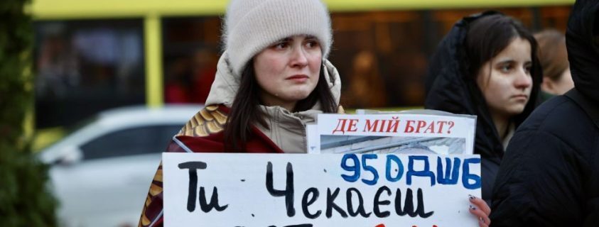 «Третє Різдво в полоні»: львівʼян та гостей міста запрошують на акцію підтримки військовополонених