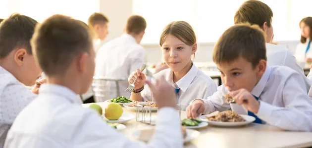 В Яворівській громаді всі учні початкових класів харчуватимуться безкоштовно