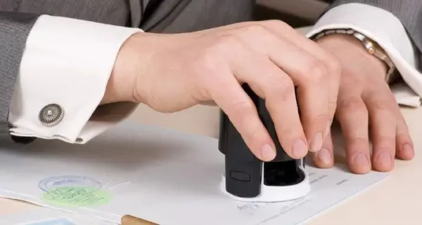 В одній з громад Самбірщини загубили гербову печатку