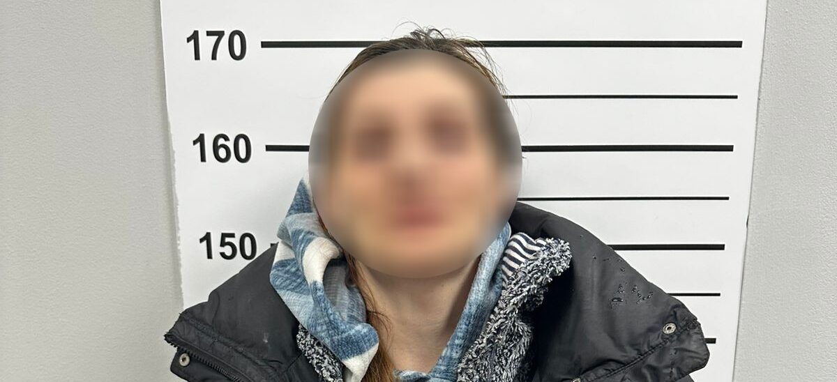 У Львові затримали 38-річну місцеву мешканку, яка розповсюджувала наркотики