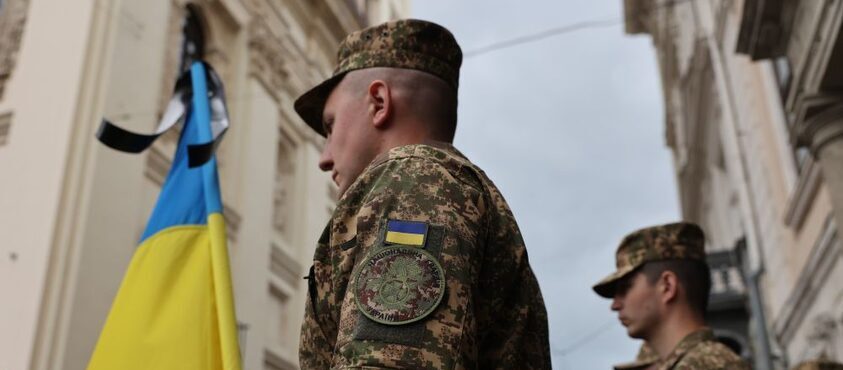 Сьогодні у Львові в останню путь проведуть трьох Героїв