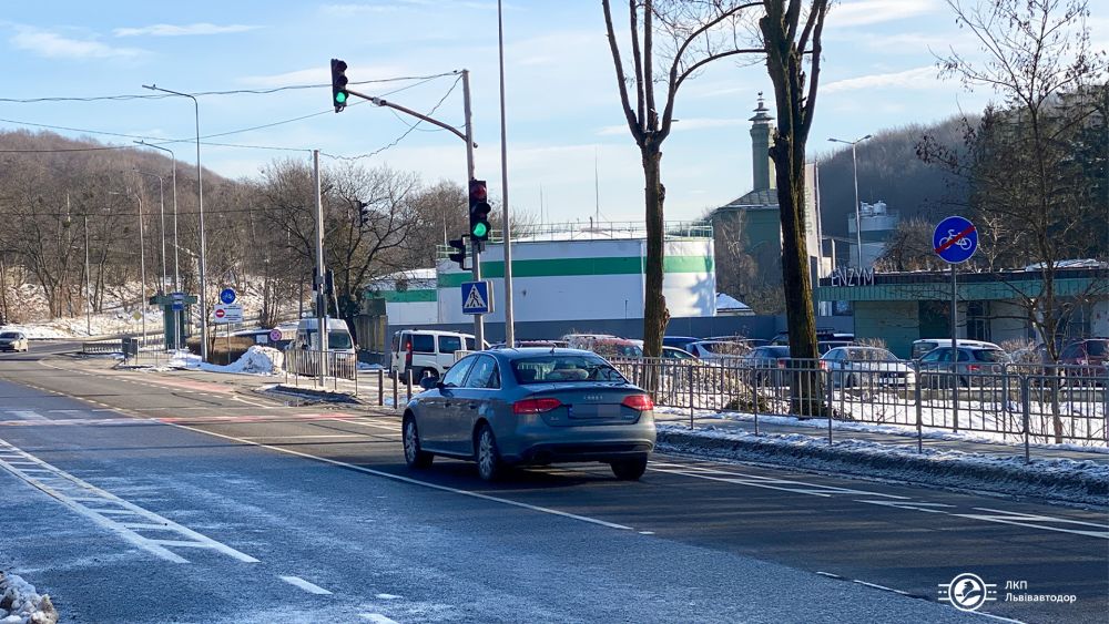 У Львові на вул. Личаківській модернізували світлофори: деталі