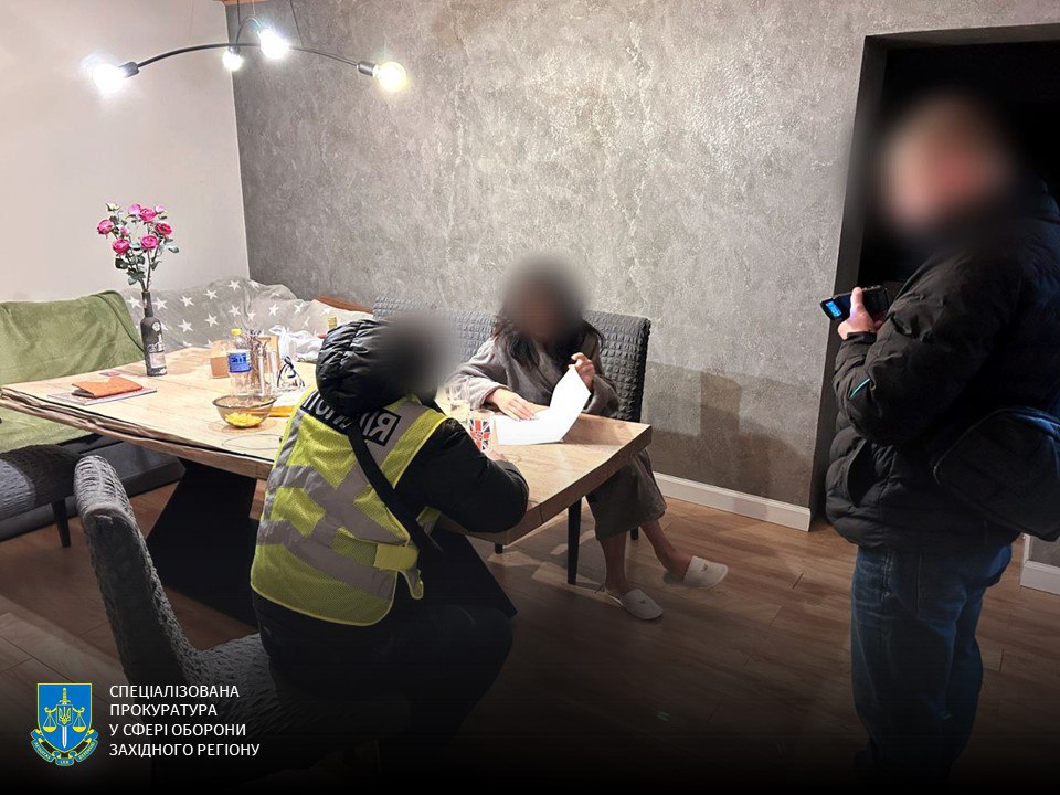 На Львівщині викрили злочинну групу, яка переправляла за кордон військовозобов’язаних, як водіїв гуманітарки