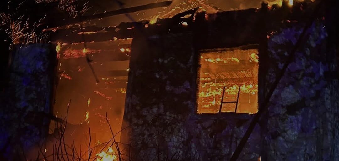 В пожежі на Самбірщині згорів будинок та загинула його 82-річна власниця