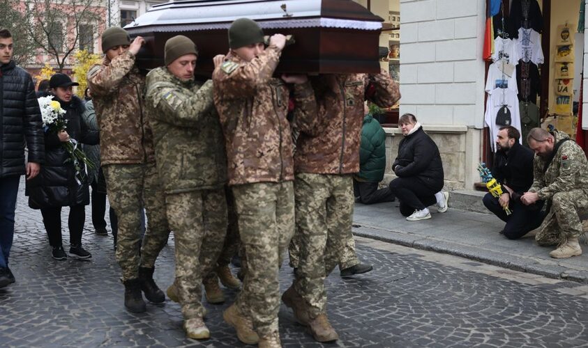 Сьогодні Львів прощається із двома полеглими Героями