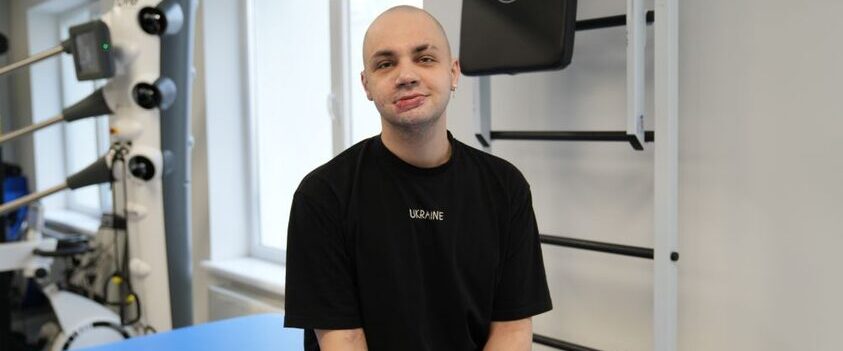 23-річний Захисник після реабілітації у центрі UNBROKEN знову встав на ногу