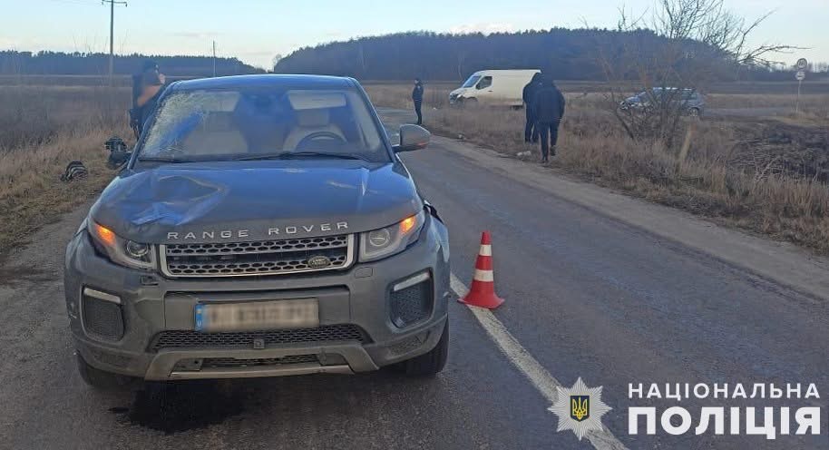 У Золочівському районі водій Range Rover на смерть збив 51-річну велосипедистку
