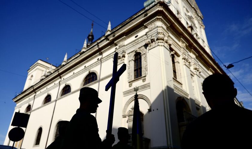 Двох Захисників сьогодні проведуть в останню путь у Львові