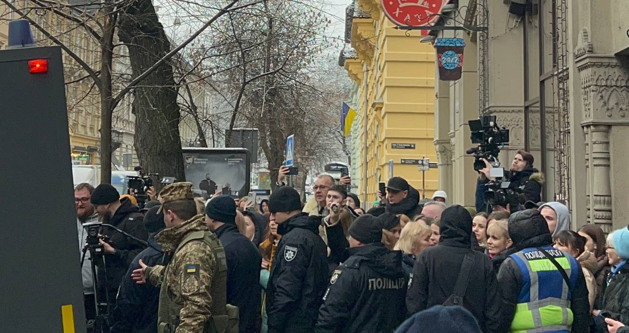 Суд продовжив запобіжний захід для Зінченка у вигляді тримання під вартою ще на 60 діб