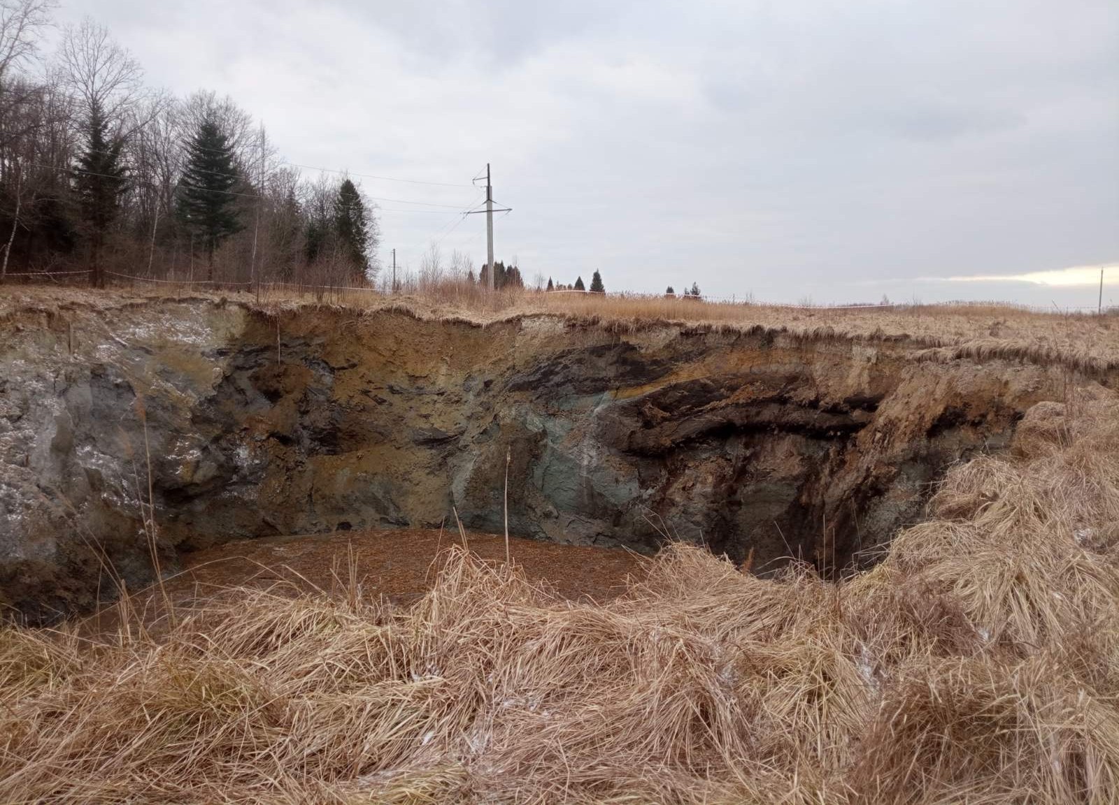 Через нове провалля на території стебницького «Полімінералу» мешканці Трускавця можуть мати перебої з електропостачанням