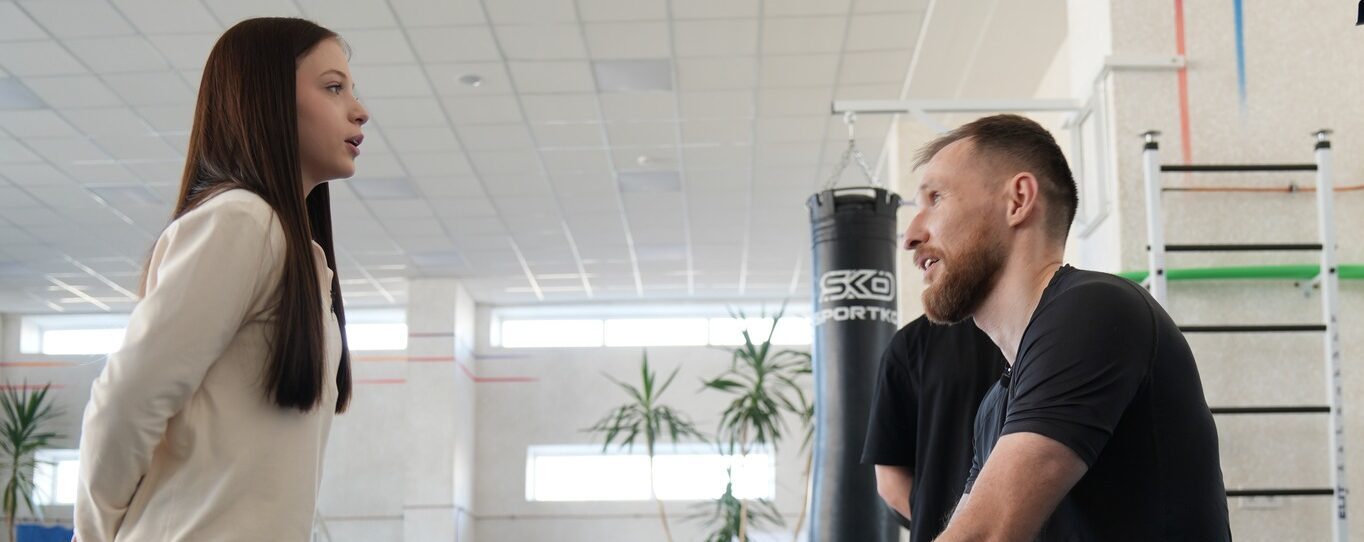 Яна Степаненко бігтиме марафон в Токіо, щоб зібрати кошти на протези для пораненого «азовця»