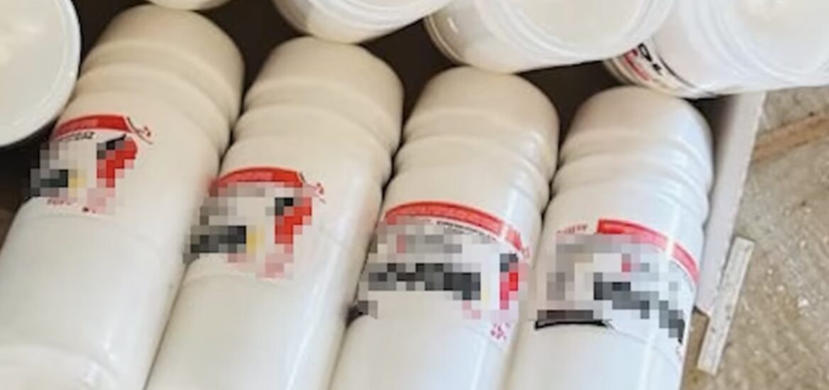 На Львівщині викрили незаконне виробництво та продаж брендових свічок