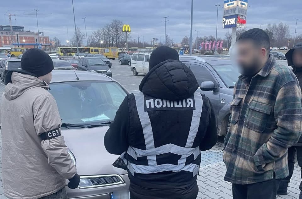 У Львові судитимуть 22-річного афериста, який оформив кредити на понад 30 жінок