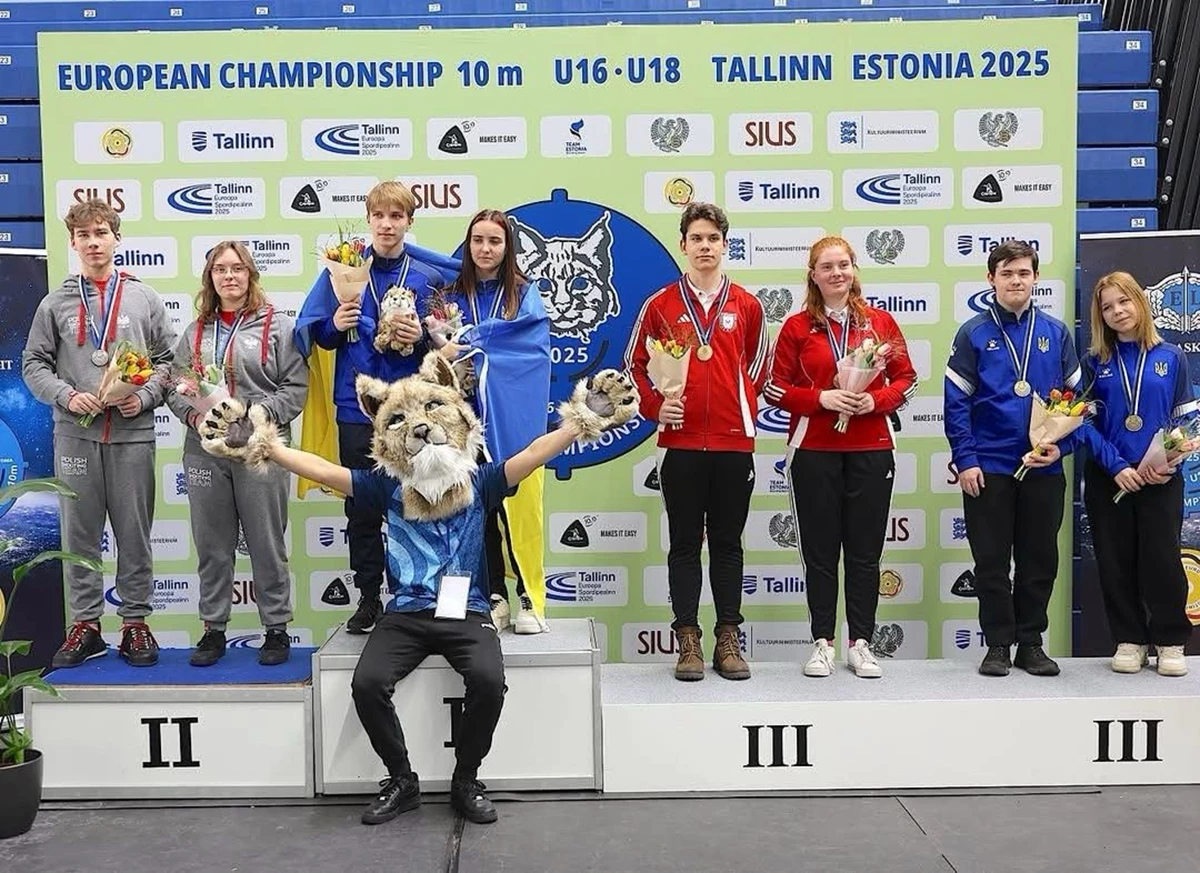 Львівський стрілець Владислав Медушевський виборов три медалі на чемпіонаті Європи