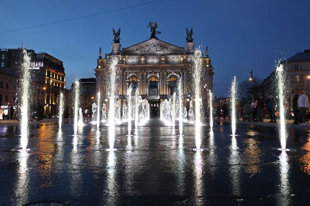 1,2 млн гривень виділять на обслуговування фонтану в центрі Львова