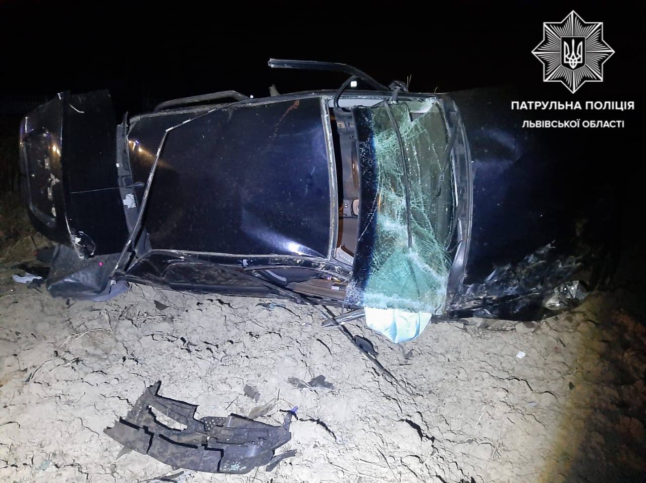 Не впорався з керуванням: 30-річний керманич «Mitsubishi Lancer» загинув у ДТП на Самбірщині