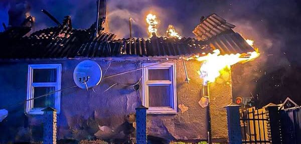 В пожежі дерев’яного будинку на Львівщині чоловік отримав опіки 25% тіла