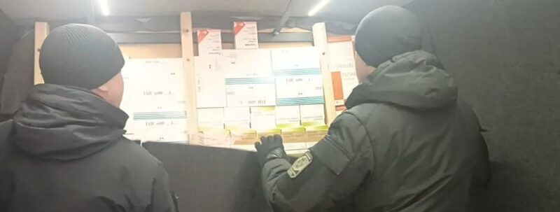 У двох пунктах пропуску на кордоні з Польщею зупинили аптечну контрабанду