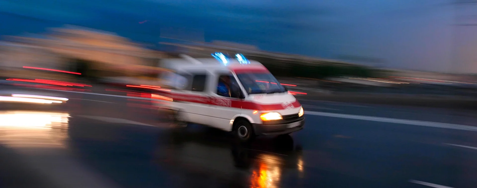 У Львові госпіталізували чоловіка, якого збив хлопець на електросамокаті