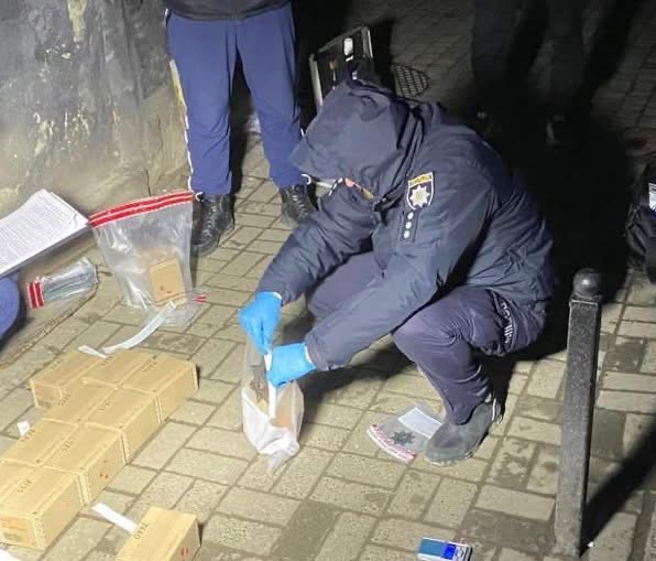 У Львові судитимуть 23-річного чоловіка за збут наркотиків та психотропів
