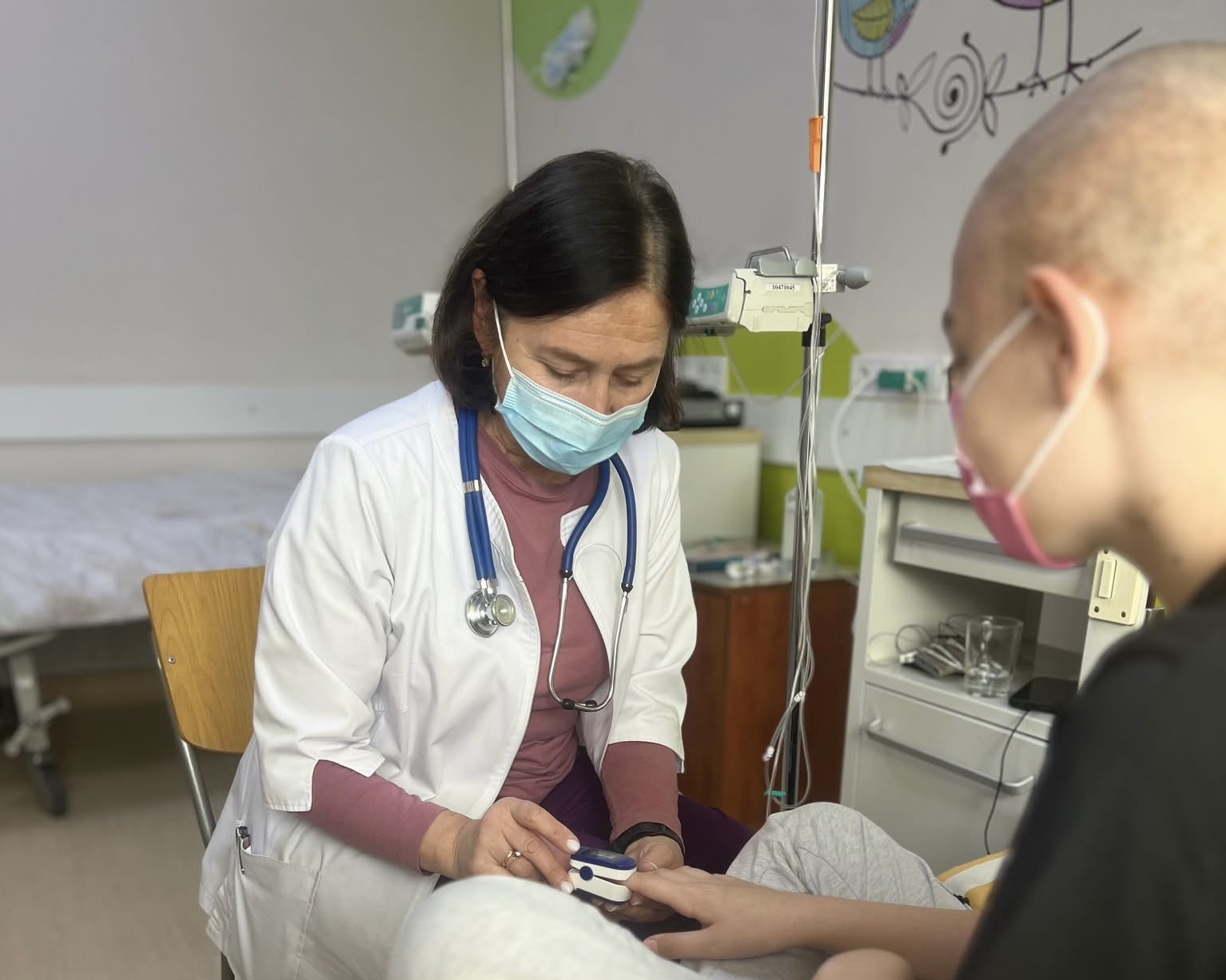 Кашель через пухлину: львівські лікарі виявили лімфому у 13-річного хлопця