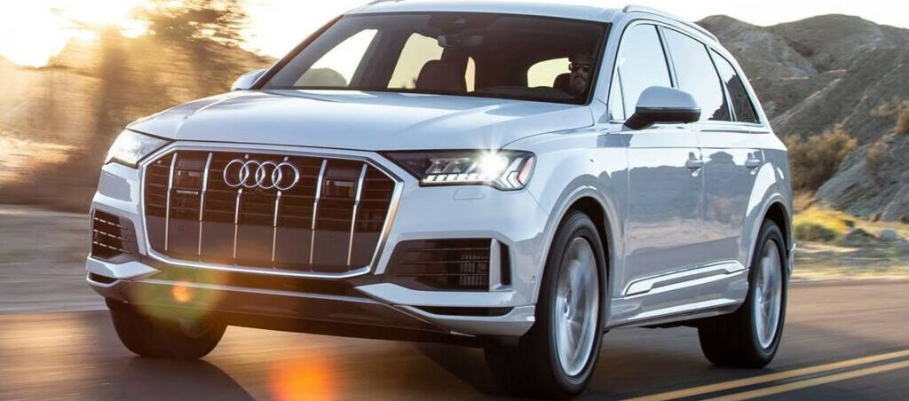 Мера на Львівщині підозрюють у корупційних оборудках з елітним авто