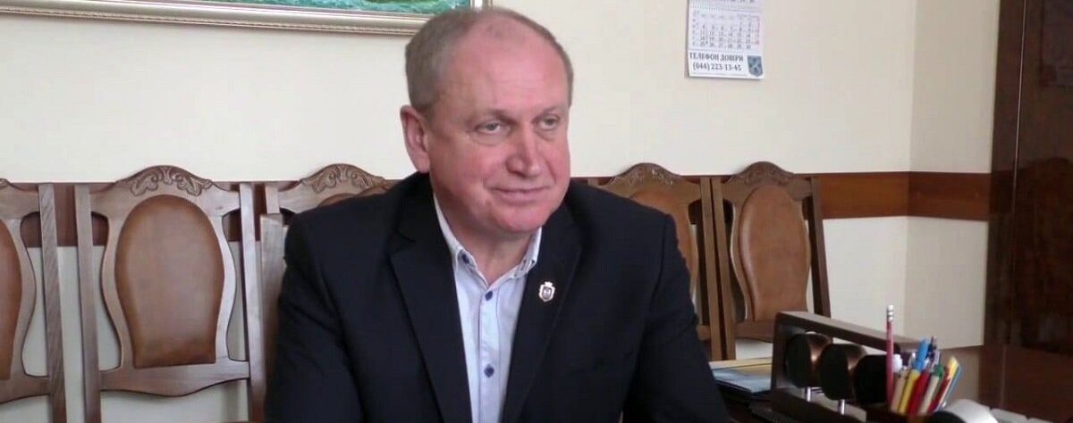 Ні нерухомості, ні авто, ні заощаджень – все у власності дружини: що задекларував міський голова Бродів