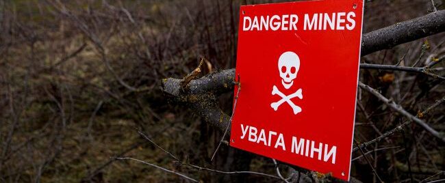 Біля храму на Золочівщині знайшли 12 боєприпасів