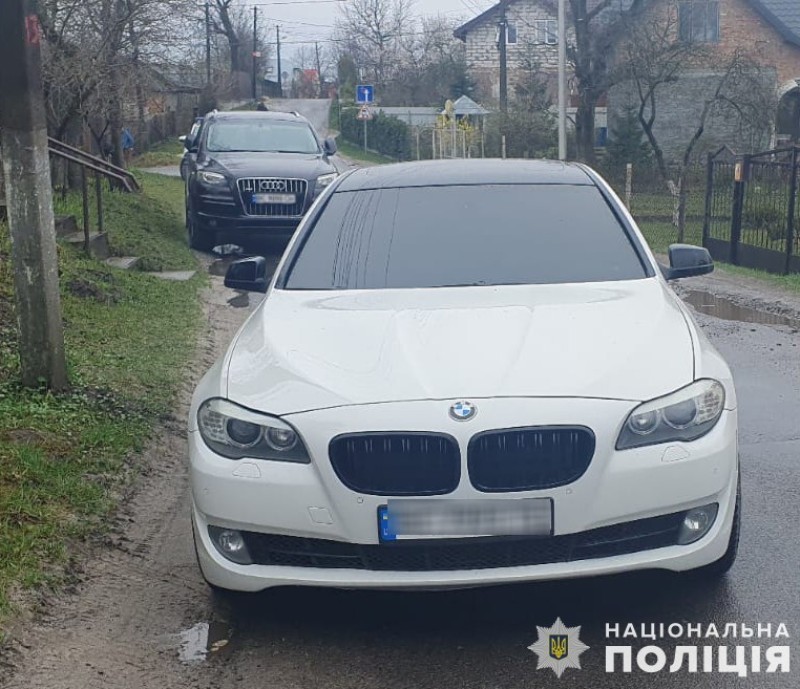 На Львівщині 45-річний водій BMW збив двох неповнолітніх на самокаті