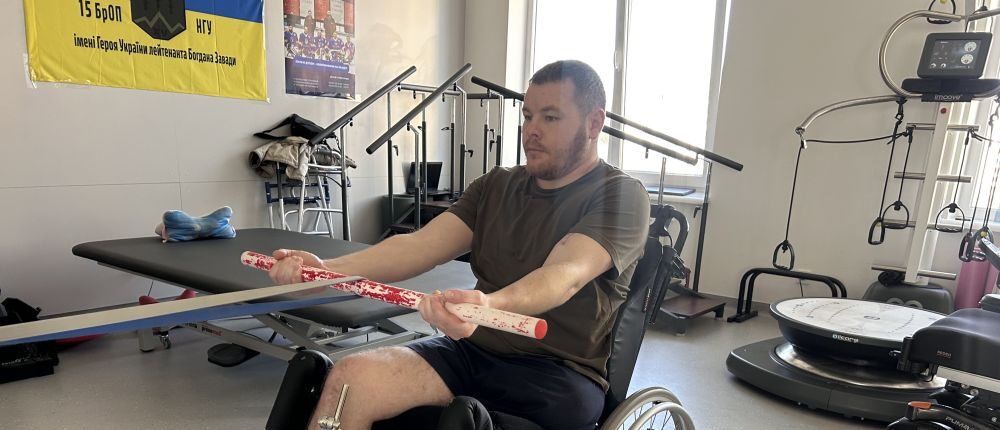 38-річний Воїн Руслан Пригода мріє підкорити гори на протезі