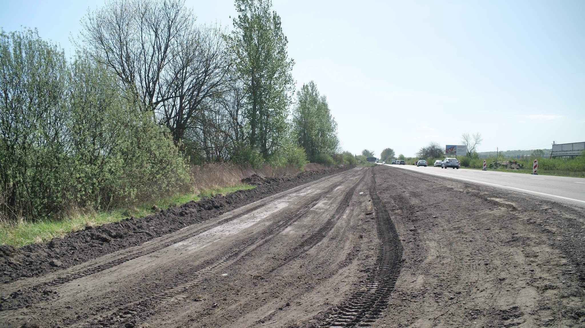 На Львівщині стартував капітальний ремонт траси між Львовом та ПП «Рава-Руська – Гребенне”