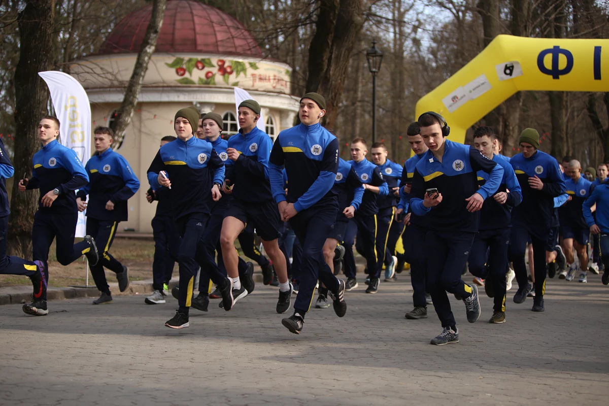 У Львові дві сотні учасників в межах благодійного забігу сумарно здолали тисячу кілометрів