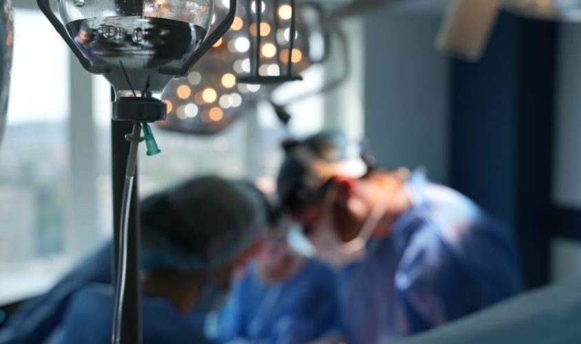 Жила з недугою 8 років: львівські лікарі за один день вилікували 32-річну жінку