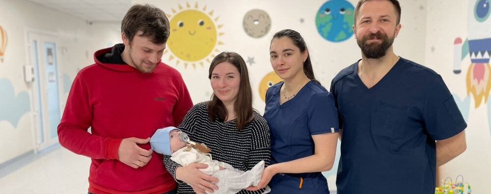 Найскладніша операція в медицині: львівські лікарі врятували немовля з вродженою вадою серця