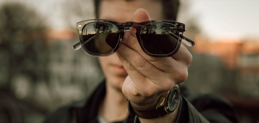 Львів’янин намагався скласти теоретичний іспит у МВС у «шпигунських» окулярах