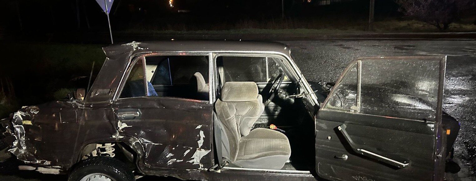 Виїжджав на головну дорогу: в ДТП на Львівщині загинув 70-річний водій ВАЗ