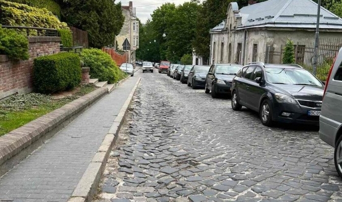 Вулицю Драгоманова у Львові перекриють на два місяці: що ремонтують і як об’їхати