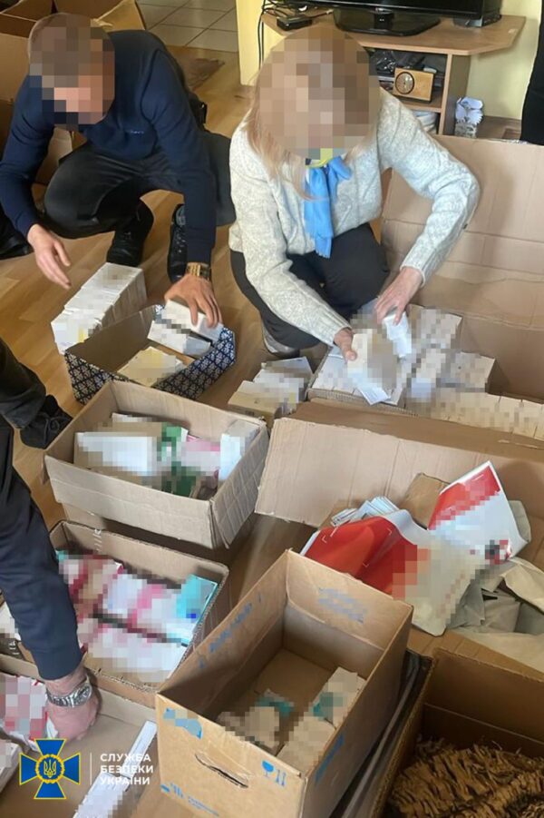У торговців з Львівщинини вилучили велику партію таблеток з психотропами