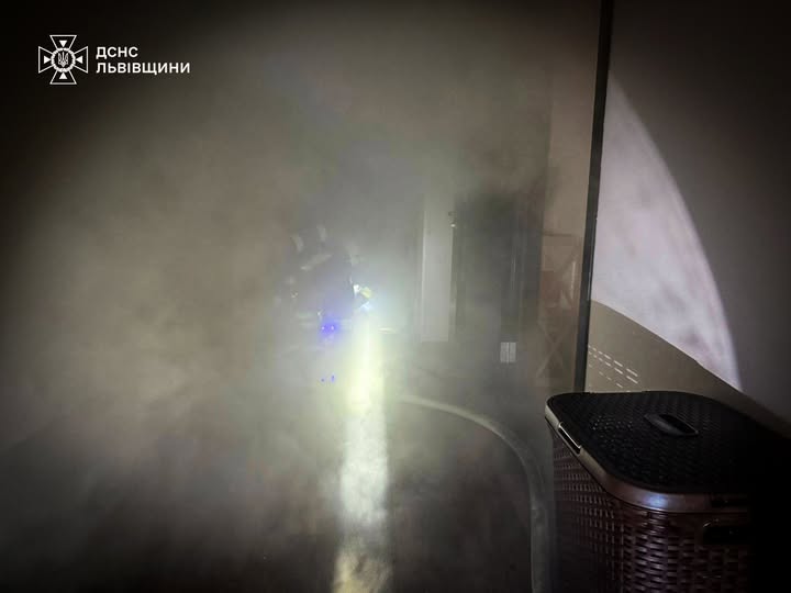 У Стрию ледь не згорів житловий будинок