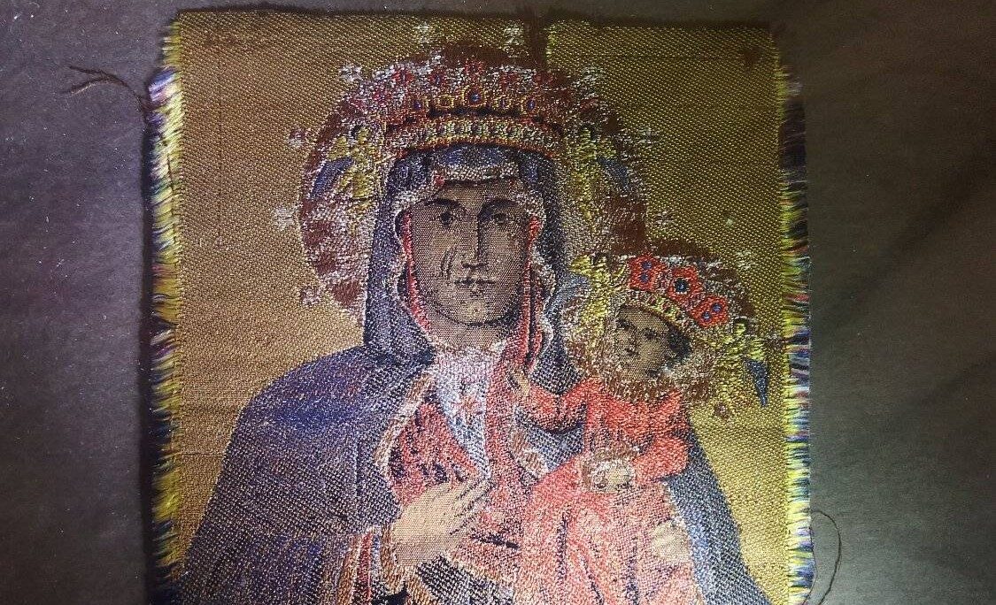 До Музею килимарства на Львівщині передали рідкісну ткану ікону XIX століття