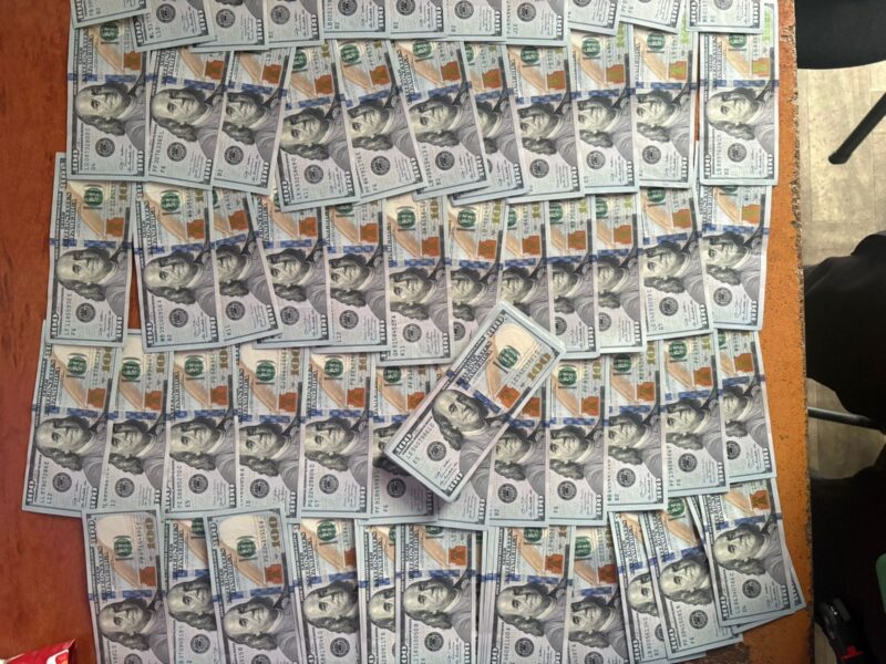 В ПП «Рава-Руська – Хребенне» затримали жителя Нідерландів, який незаконно вивозив з України 20 тисяч доларів