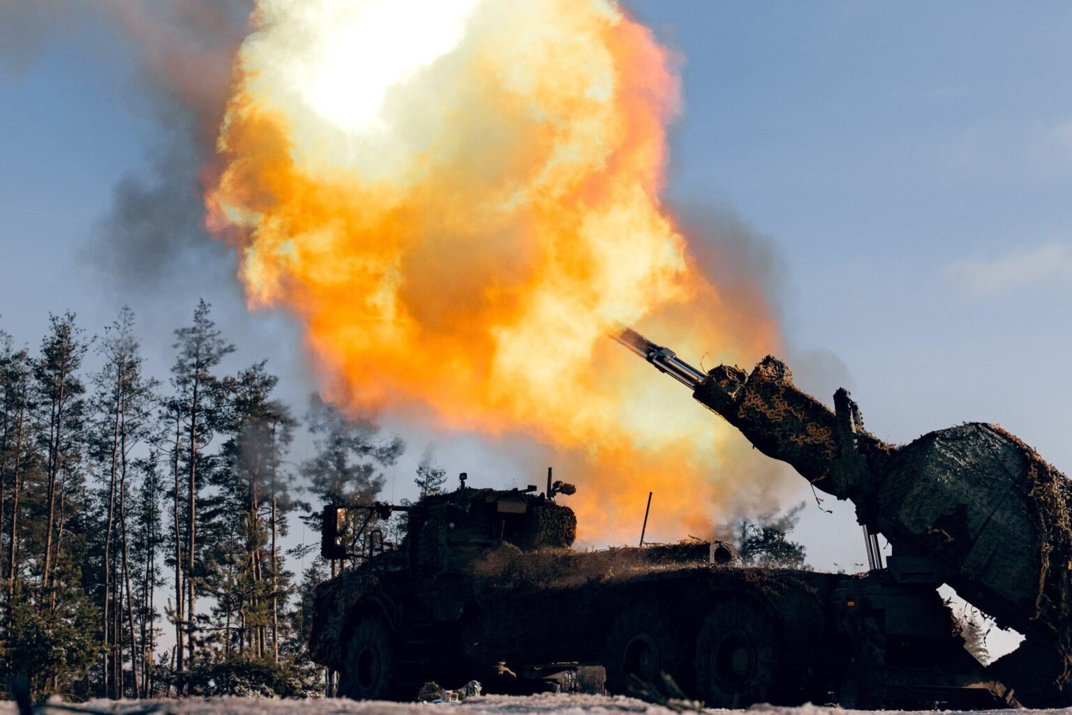 Втрати ворога: за добу ЗСУ ліквідували майже тисячу окупантів і десятки артсистем